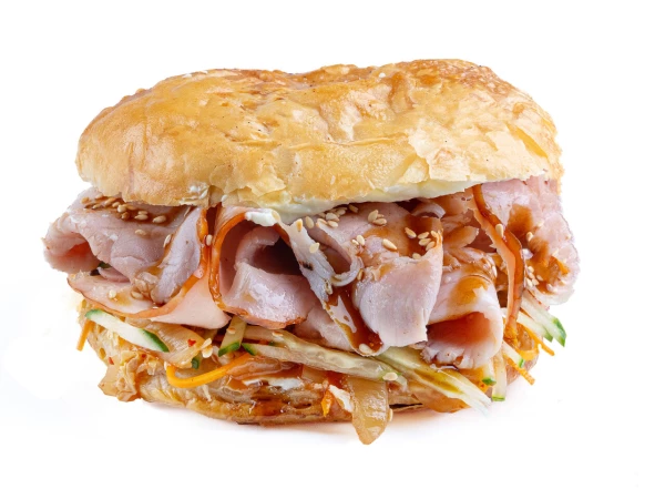 Дубайский сэндвич с окороком Тамбовским и кимчи 