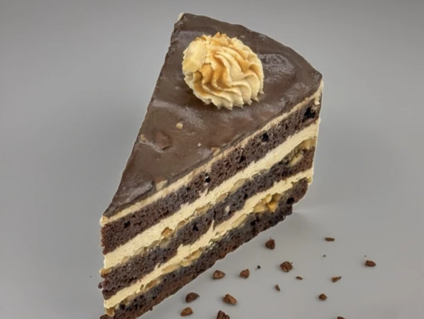 Торт сникерс