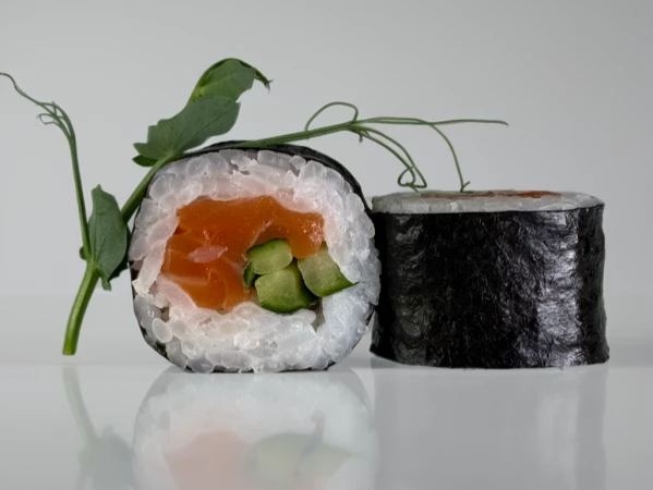 Маки с Лососем