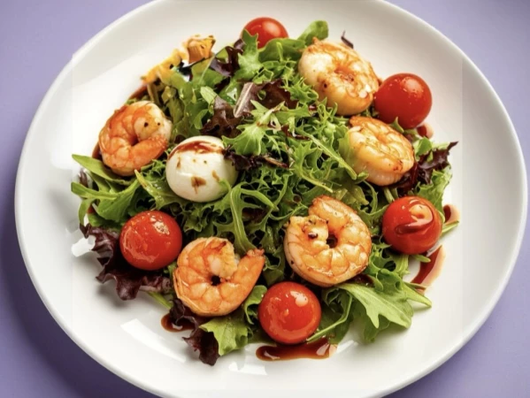 Салат с креветкой