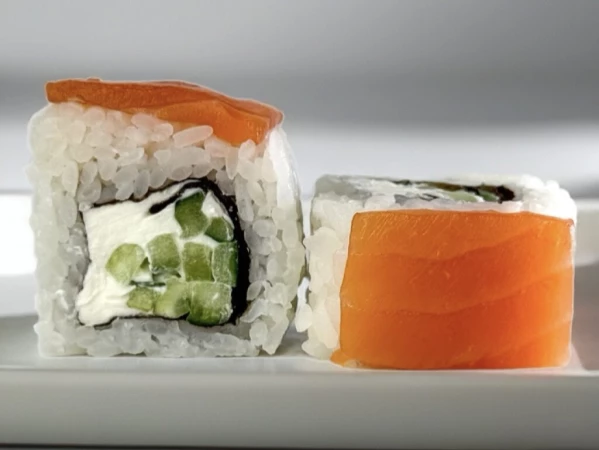 Ролл "Филадельфия Лайт с Лососем" 