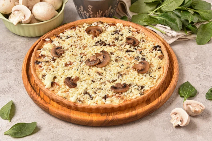 Киш Курино-грибной 