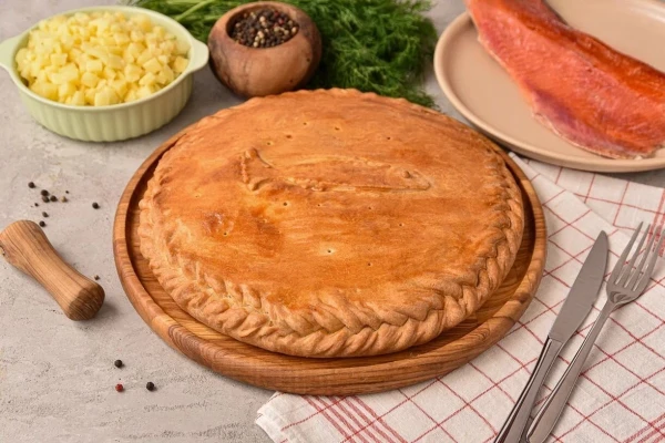 Пирог с горбушей и картофелем