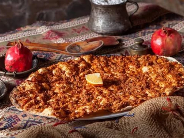 Лахмаджо с говядиной
