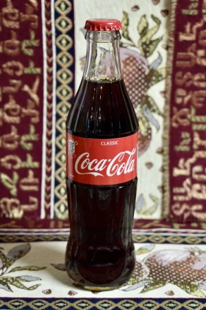 Кока-кола 0,33л.