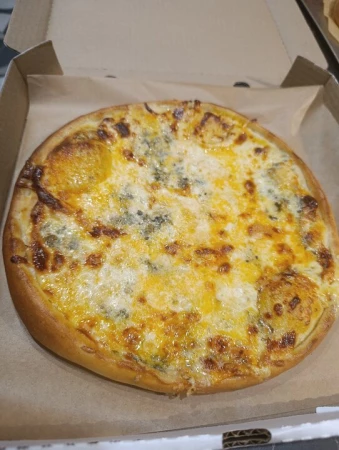 Хачапури четыре сыра