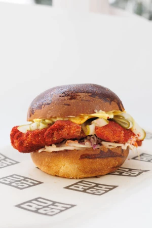 Дейвс Хот Чикен