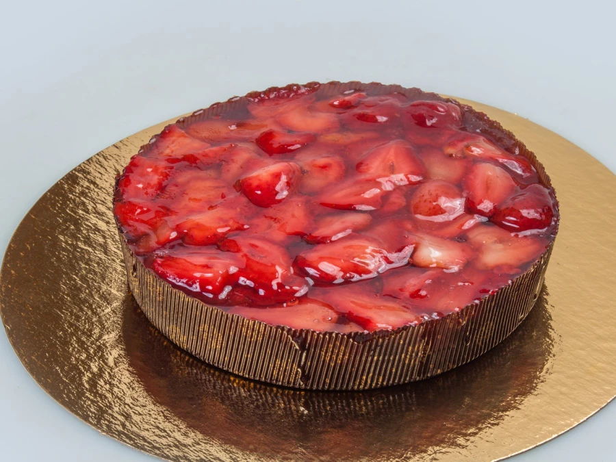 Тирольский с клубникой