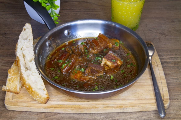 Грудинка в пиве