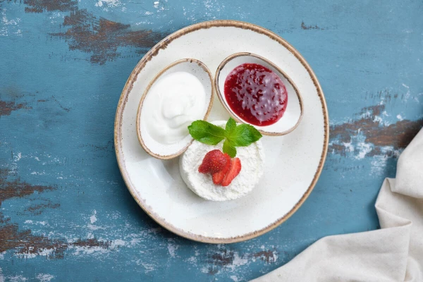 Творог со сметаной