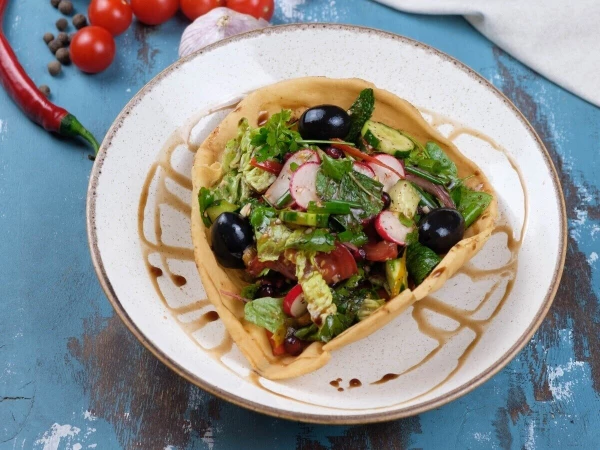 Салат Фатуш