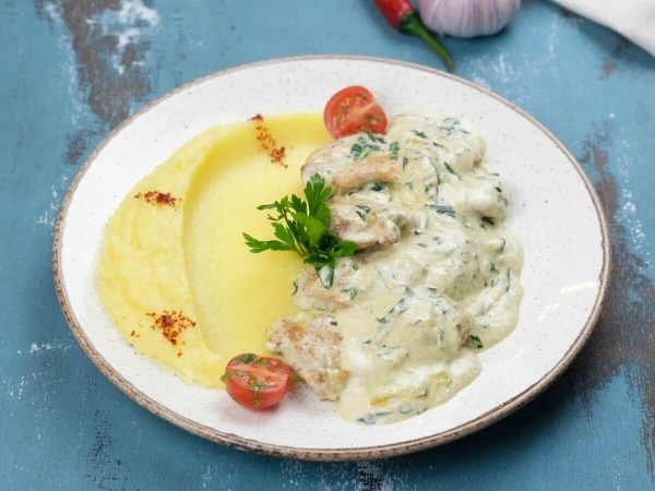 Курица под сыром