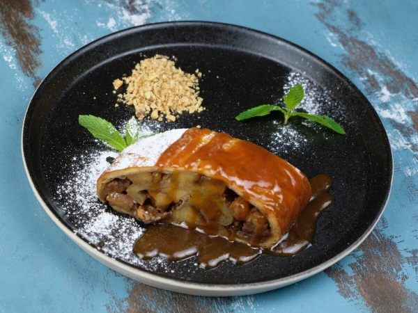 Яблочный штрудель