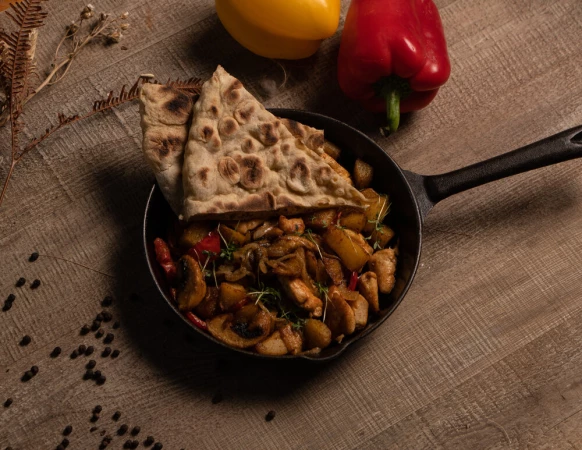 Жаркое с куриной печенью