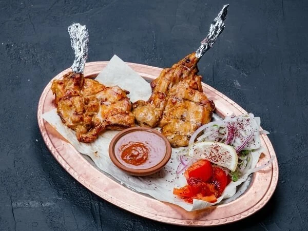 Куриные бедра на мангале