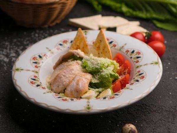 Цезарь с куриной грудкой