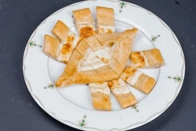 Сырное пиде