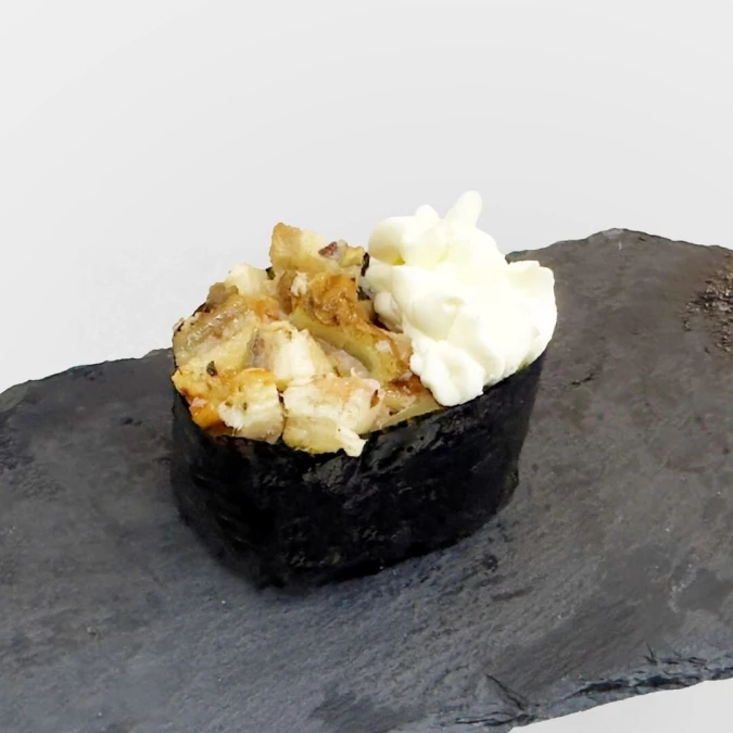 Гункан сливочный с угрём