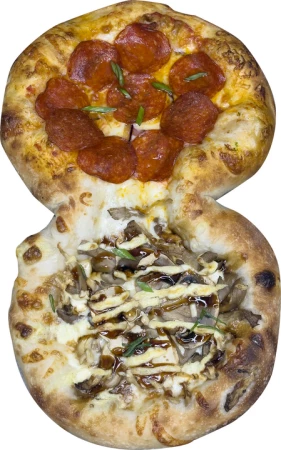 Дуэт пицца (грибы ,пепперони)