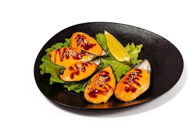 Мидии в ракушках