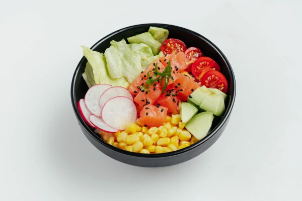 Поке с лососем 