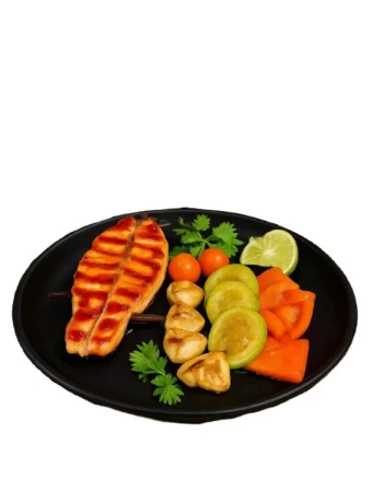 Филе Лосося на гриле  с  фруктовым соусом