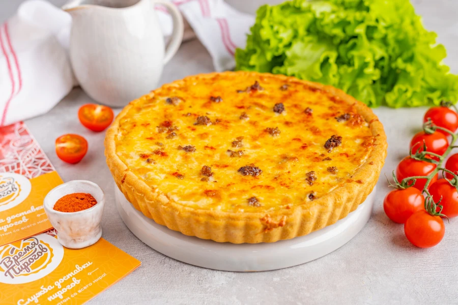 Славянский киш с капустой и фаршем