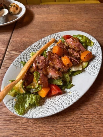 Салат с уткой