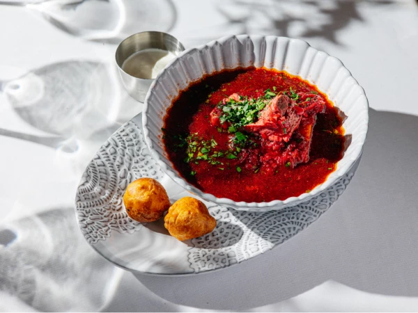 Борщ с ребром