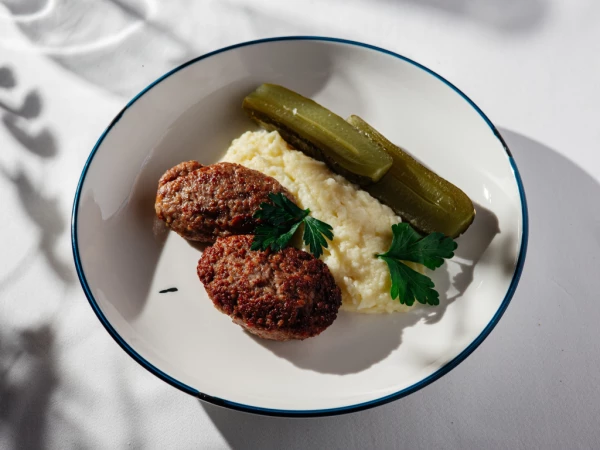 Домашние котлеты с пюре