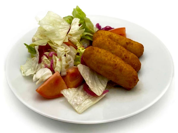 Салат с жареным сыром