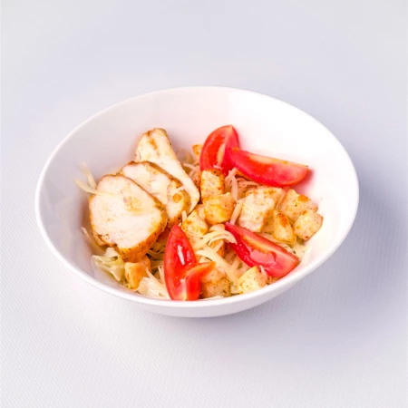 Салат Цезарь с курицей