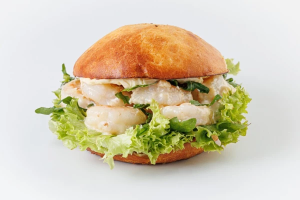 Бургер с креветкой