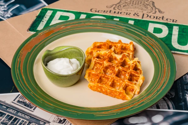 Бельгийская вафля со сметаной