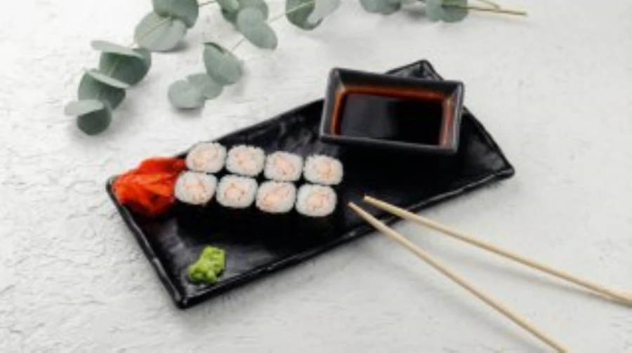 Ролл с креветкой