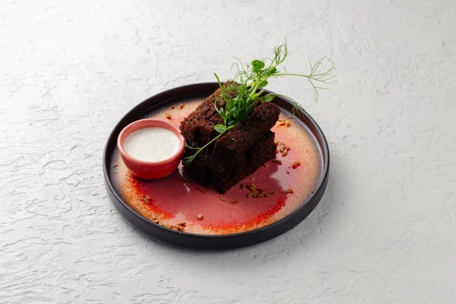 Гренки с соусом