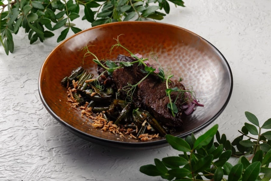 Медальоны из говяжей вырезки 