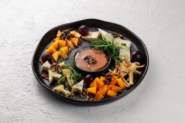 Сырная тарелка