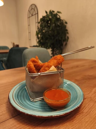 Стрипсы куриные