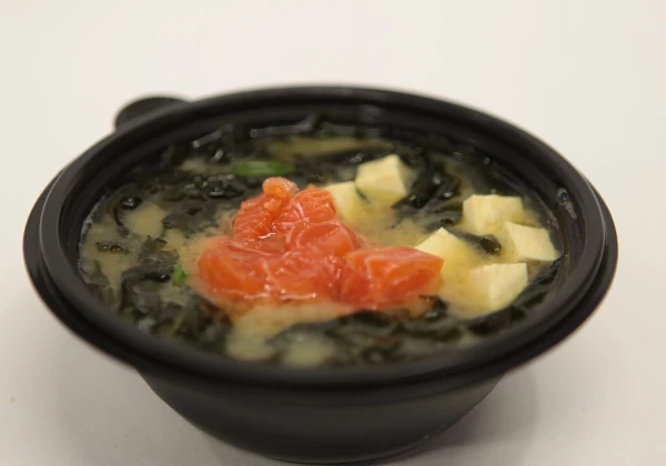 Мисо суп с лососем