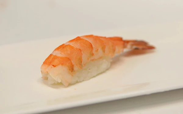 Суши креветка