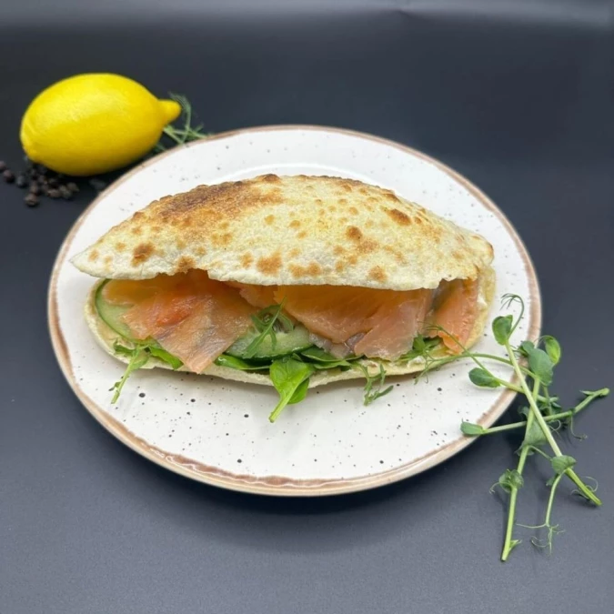 Панини с лососем