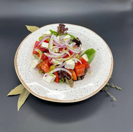 Салат греческий