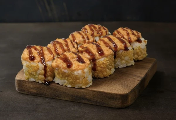 Запеченный ролл с лососем