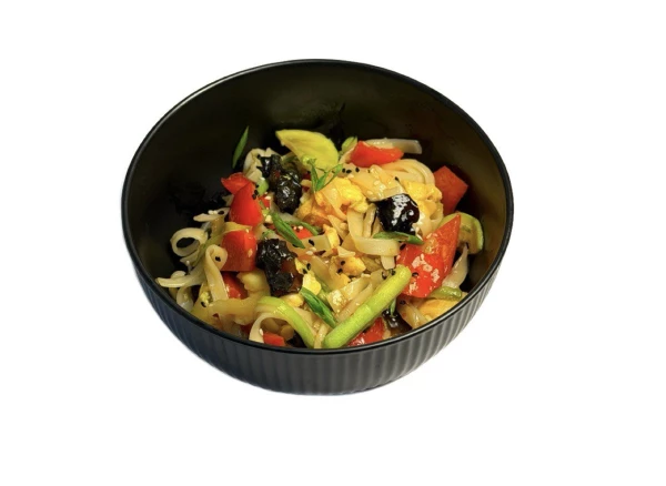 Овощной вок в кисло-сладком соусе