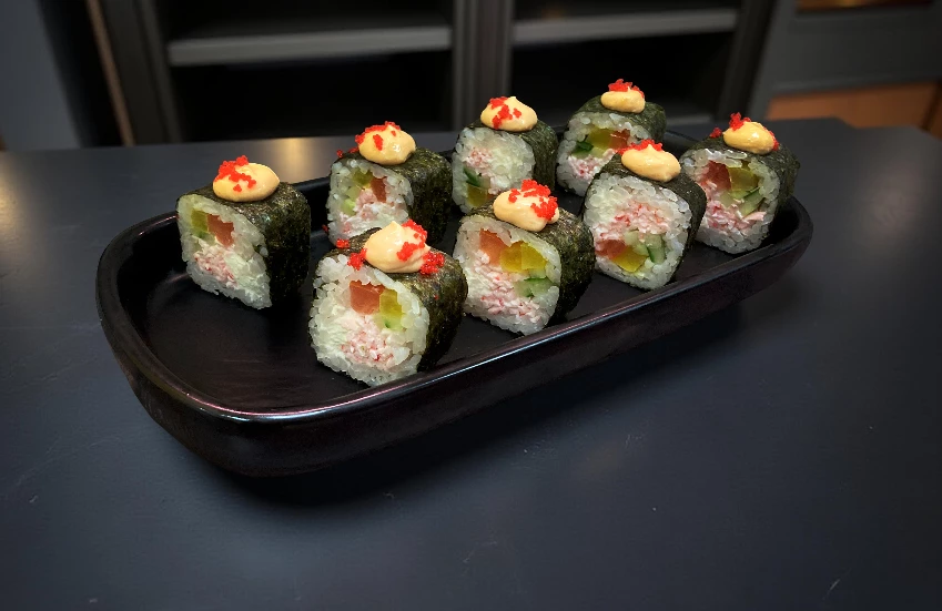 Ролл "Салют"