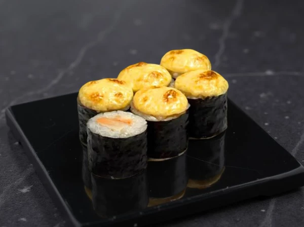 Чикен маки запеченный