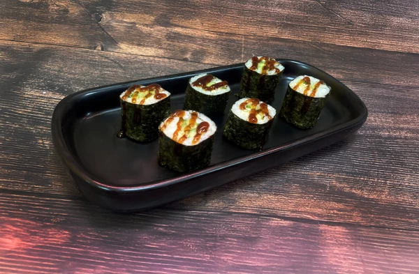 Ролл с огурцом