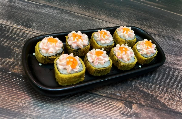 Ролл "Темпурная форель"