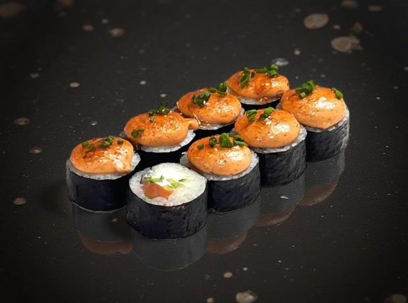 Ролл "Теплый лосось запечённый"